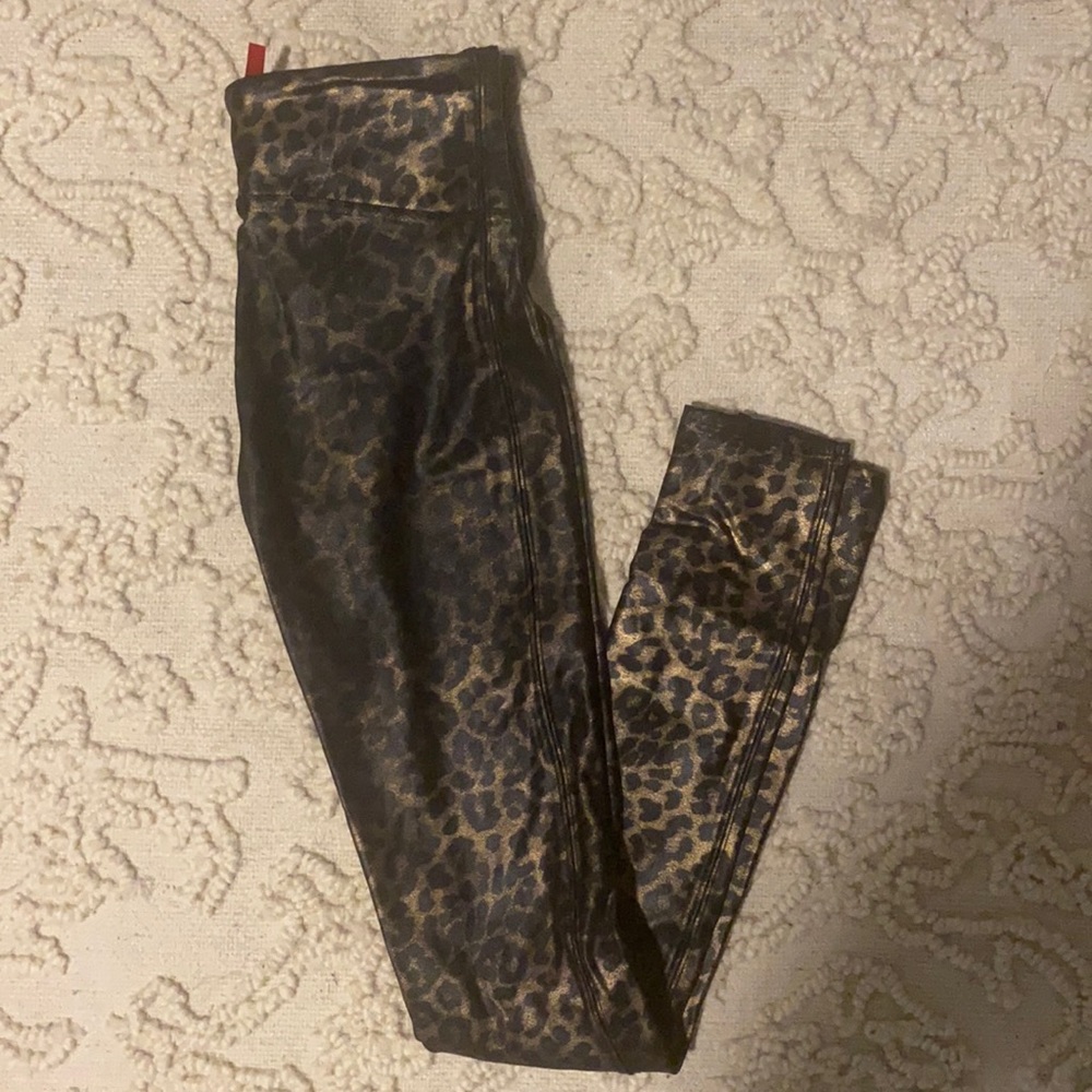 Leopard spanx  leggings size Small